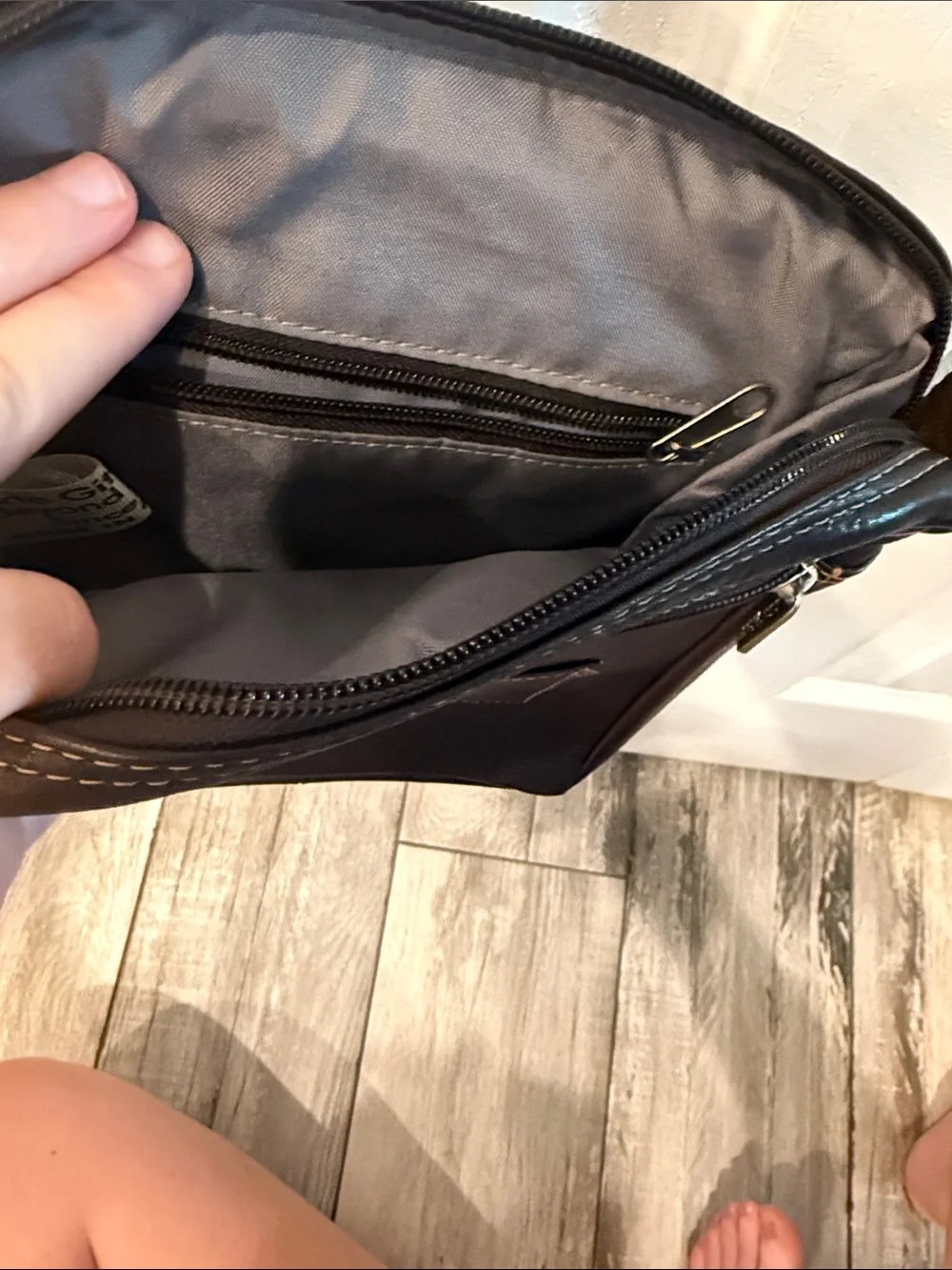 Women's Brown Leather Crossbody Shoulder Bag